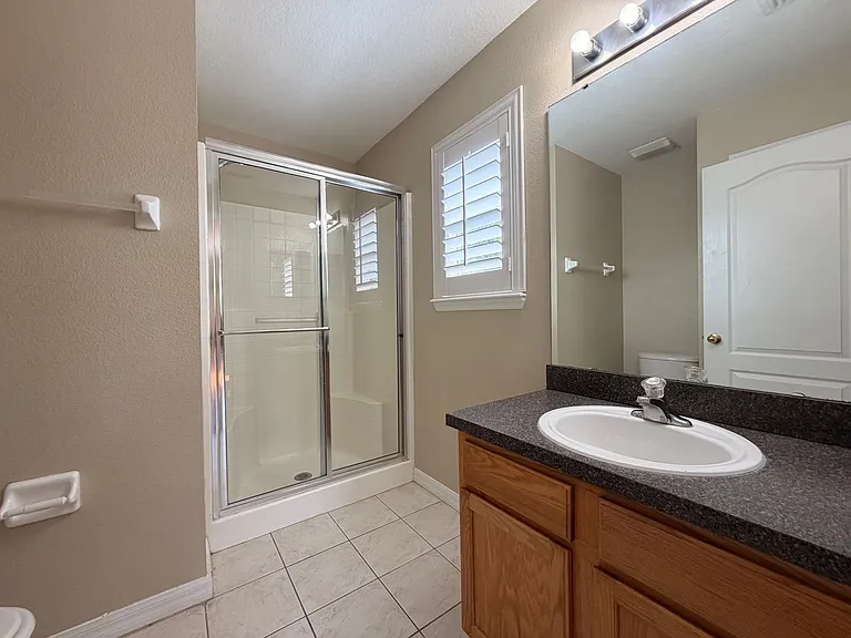 260 Blue Jay Way — Photo 11