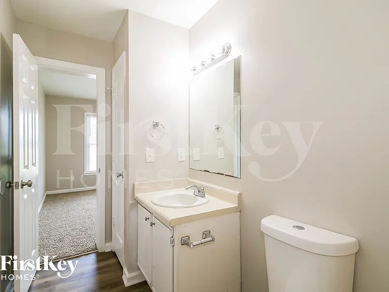 137 Classic Rd — Photo 16