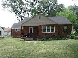 1st image of 413 Haney Dr #1