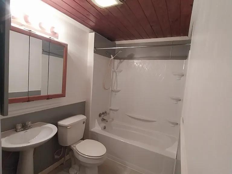 4298 County Road 693 — Photo 16