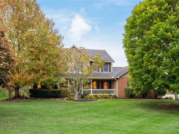 50 Waters Edge, Hebron, OH 43025