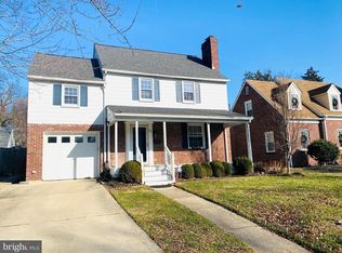 22 Tanglewood Rd, Catonsville, MD 21228