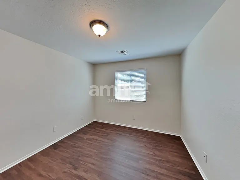 10123 E Isleta Ave — Photo 17