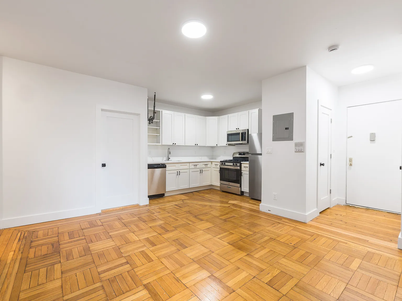 624 West 176th Street — Photo 4