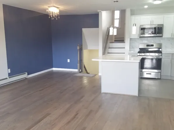 2023 Linden Boulevard image 3 of 8