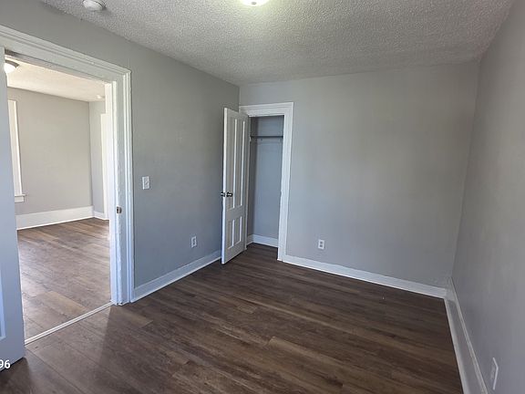 5th image of 354 Blatchley Ave #2