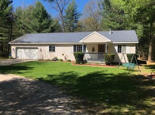 128 Teaberry Ln, Houghton lake, MI 48629
