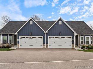 21 Enclaves Ln, Lake Ozark, MO 65049