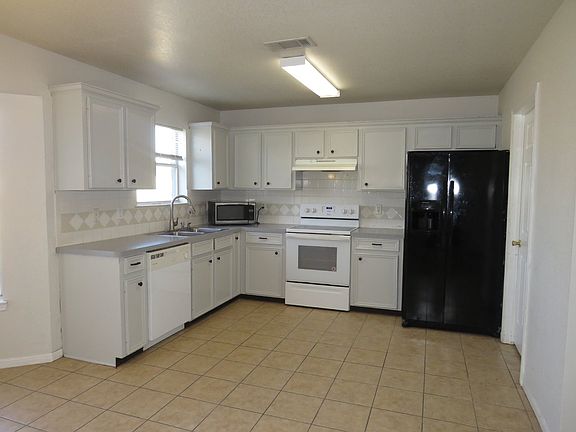 2nd image of 4603 Telluride Dr