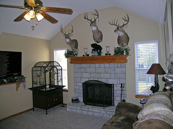 Great Rm (vaulted/FP)