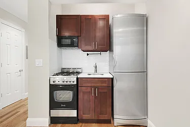 Rented by Cooper & Cooper Real Estate
