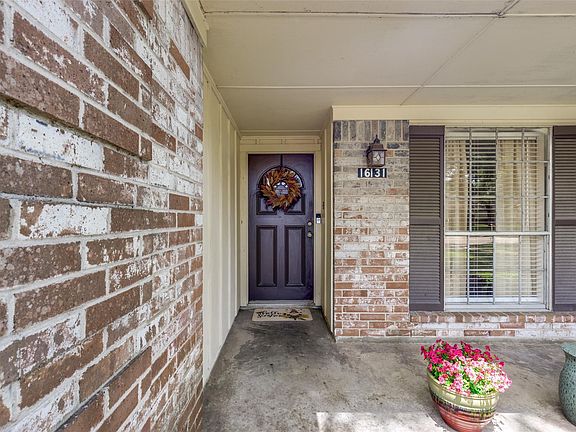 5th image of 16131 White Star Dr