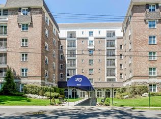 910 Stuart Ave APT 4L, Mamaroneck, NY 10543