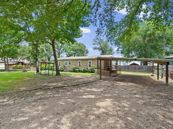 18390 Pine Dr, Eustace, TX 75124