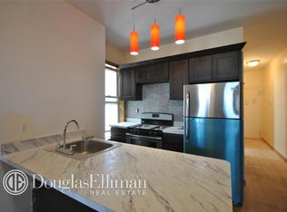 330 S 3rd St APT 27, Brooklyn, NY 11211