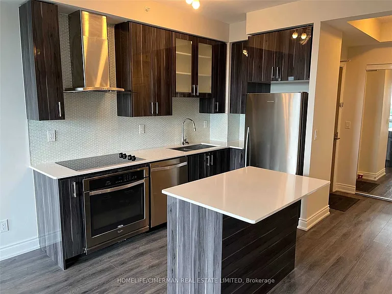 9088 Yonge St #901A — Photo 18