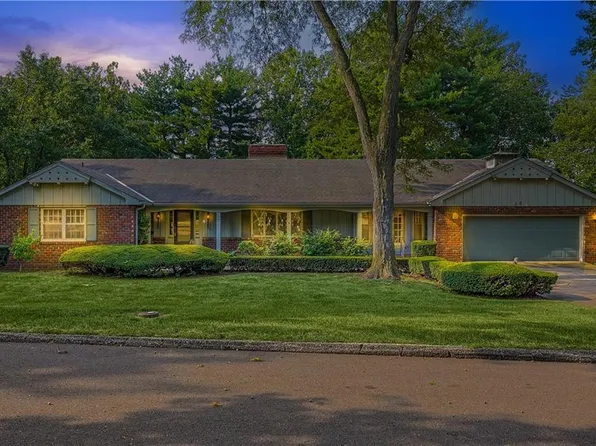 10 Wishbone Rd, Saint Joseph, MO 64506