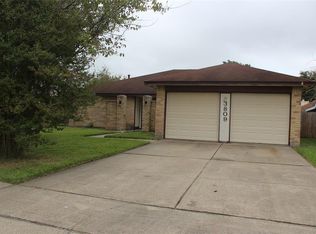 3809 Teakwood Dr, La Porte, TX 77571