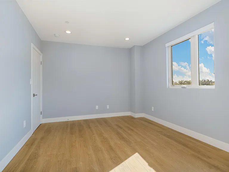 2028 S Hauser Blvd #1/2 — Photo 12