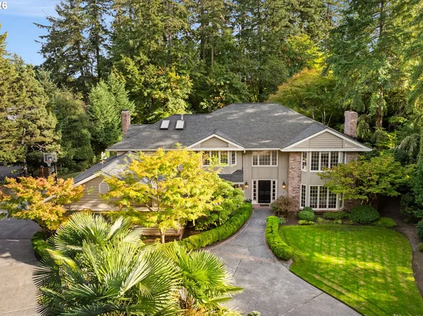 1618 S Corbett Hill Cir, Portland, OR 97219