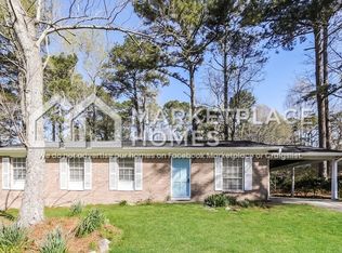 616 Kingston Ln NW, Conyers, GA 30012