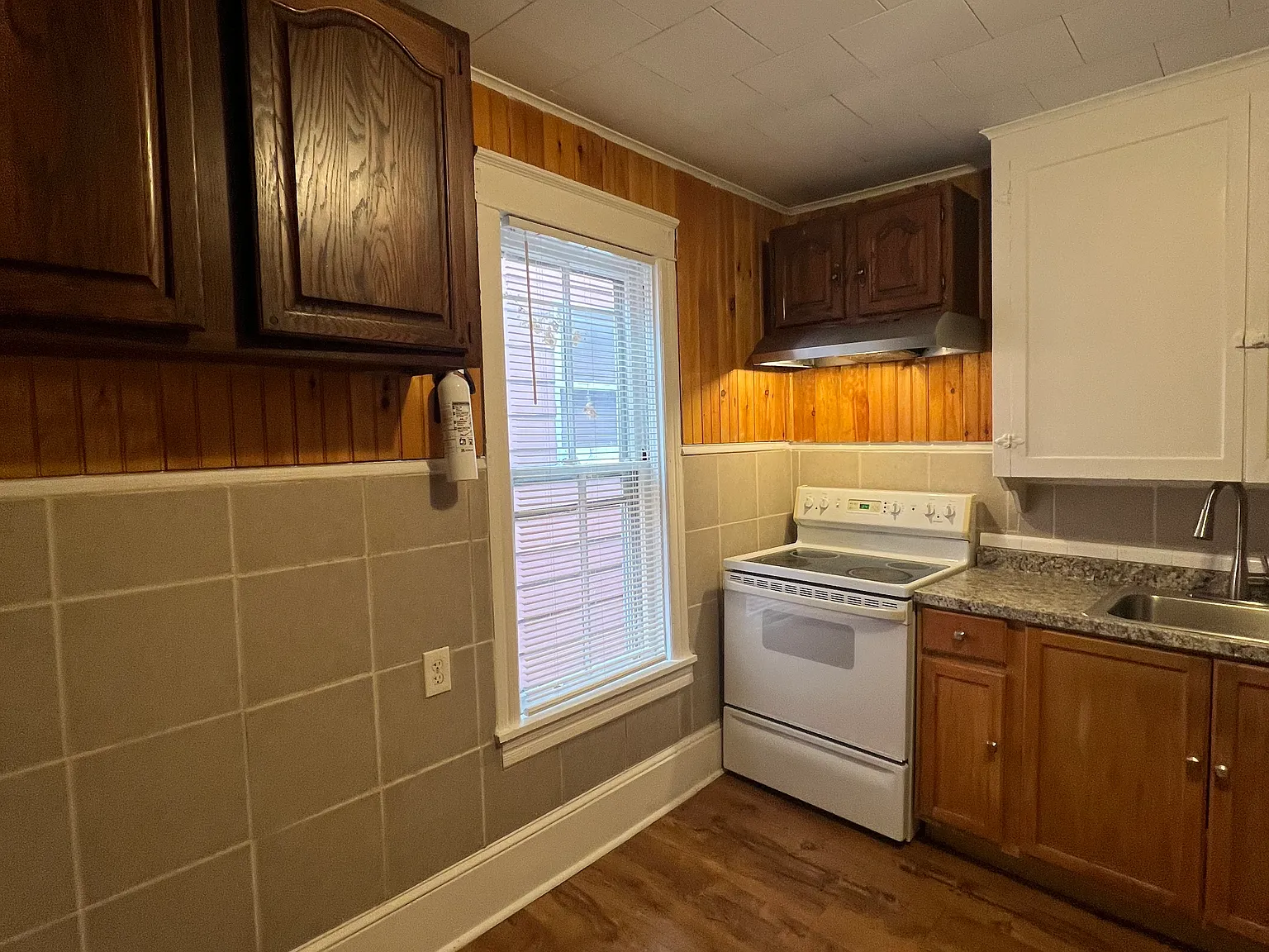 2 bed, $1,240 — Photo 2