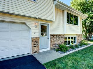 845 125th Ln NE, Blaine, MN 55434