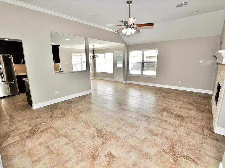 26983 Crown Haven Dr — Photo 9