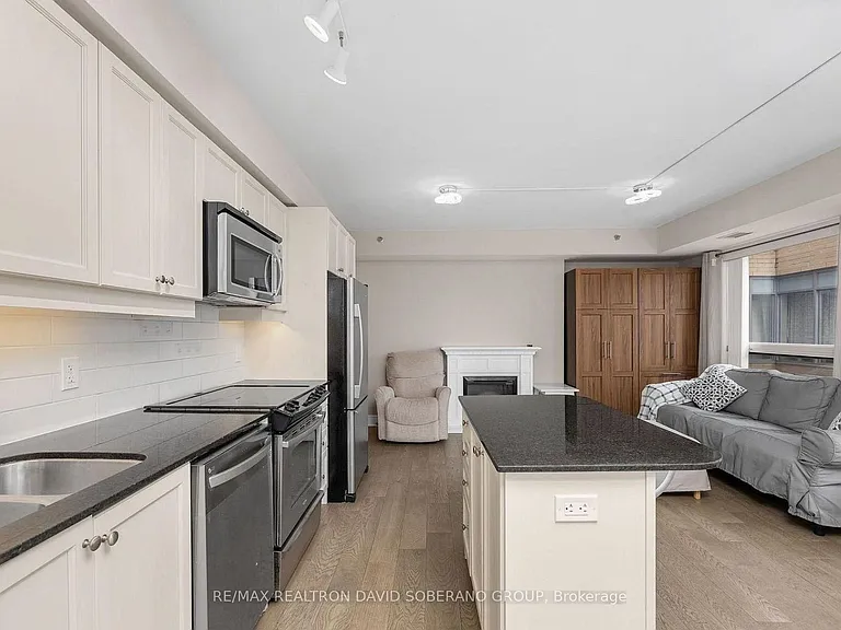 701 Sheppard Ave W #315 — Photo 16