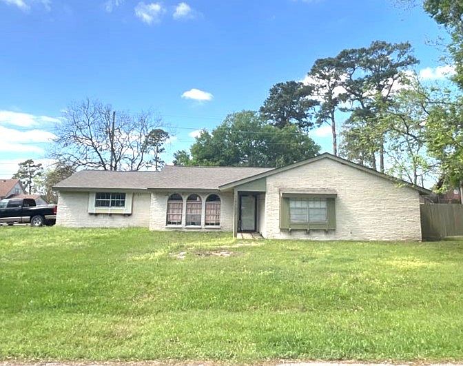 1st image of 24503 Lightwoods Dr