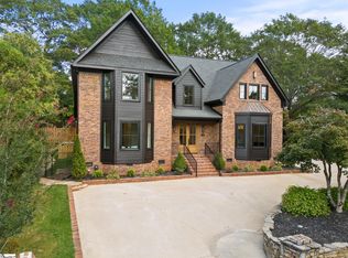 19 Harvest Ln, Greenville, SC 29601