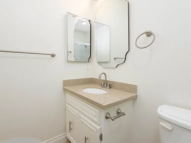 12756 Caswell Ave #105 — Photo 11