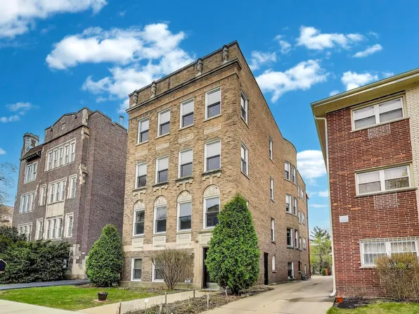 2061 W Farwell Ave APT 1, Chicago, IL 60645