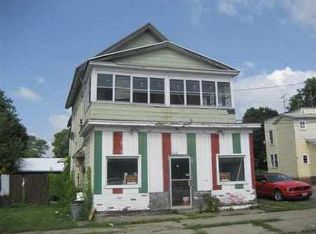 205 N Perry St, Johnstown, NY 12095
