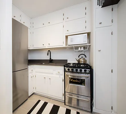 Rented by Compass | media 2