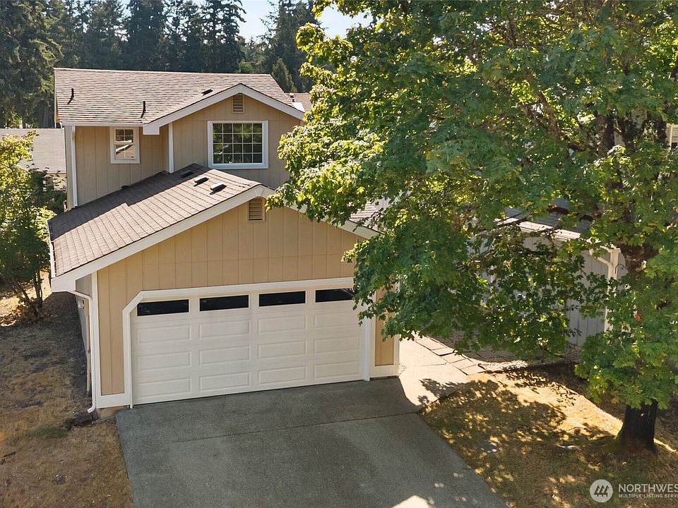 1st image of 602 Malibu Drive SE