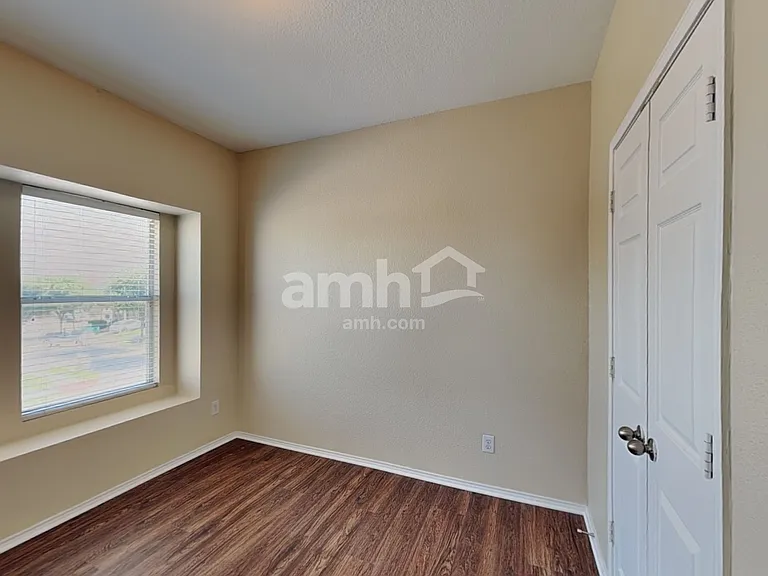 2623 Basswood Dr — Photo 18