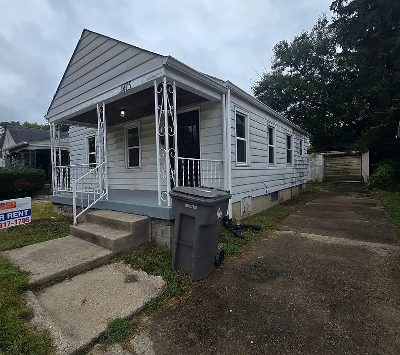 1415 N Concord St