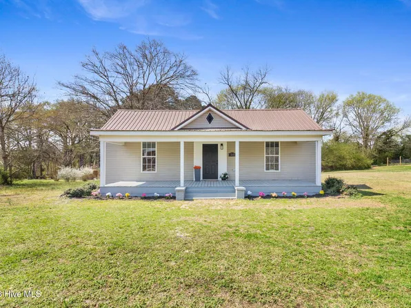 1315 Roberdel Road, Rockingham, NC 28379