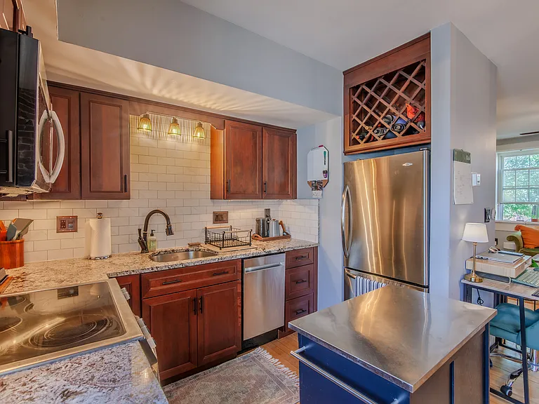 100 W Merrimack St #1 — Photo 8