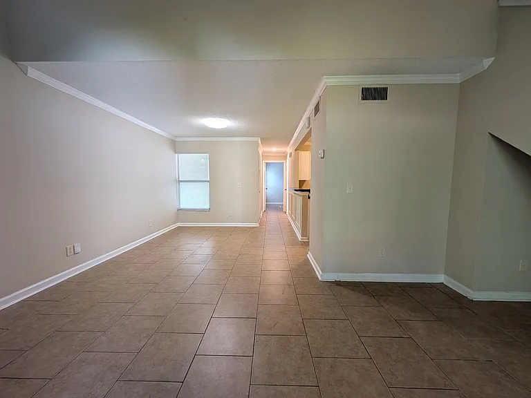 8538 Pineverde Ln — Photo 5