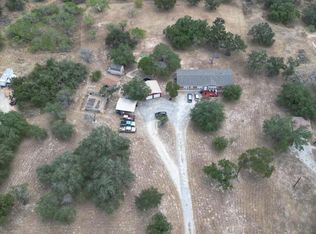 277 County Road 7812, Natalia, TX 78059