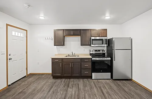 90 B St Photo 1