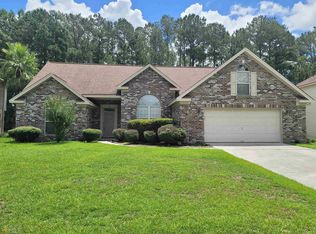 105 Village Lake Dr, Pooler, GA 31322