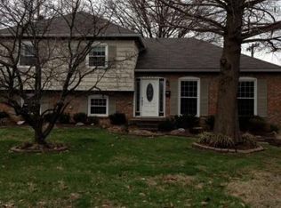 2403 Sir Johns Ct, Saint Regis Park, KY 40220