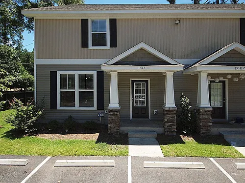1522-2 High Rd Photo 1