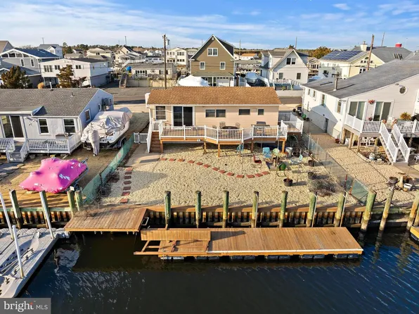 79 Dolphin Rd, Tuckerton, NJ 08087