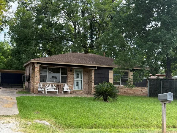 7433 Springdale St, Houston, TX 77028