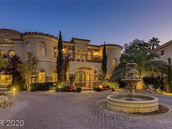 2nd image of 2 Grand Anacapri Dr