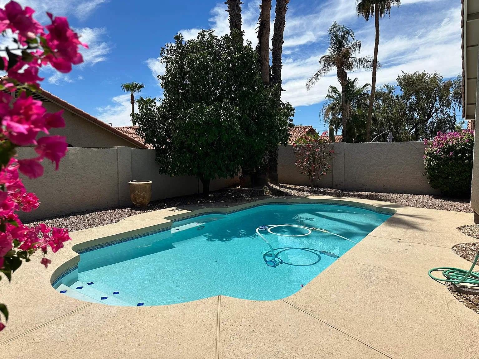 3 bed, 1526 sqft, $3,600 — Photo 2